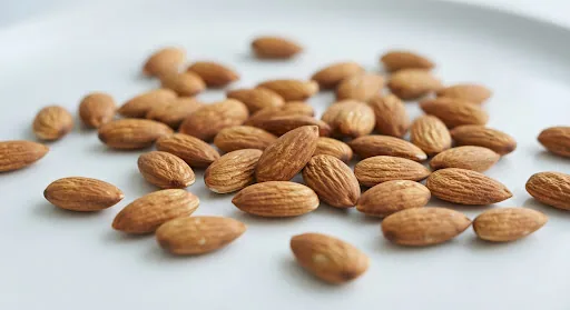 Premium badem içleri